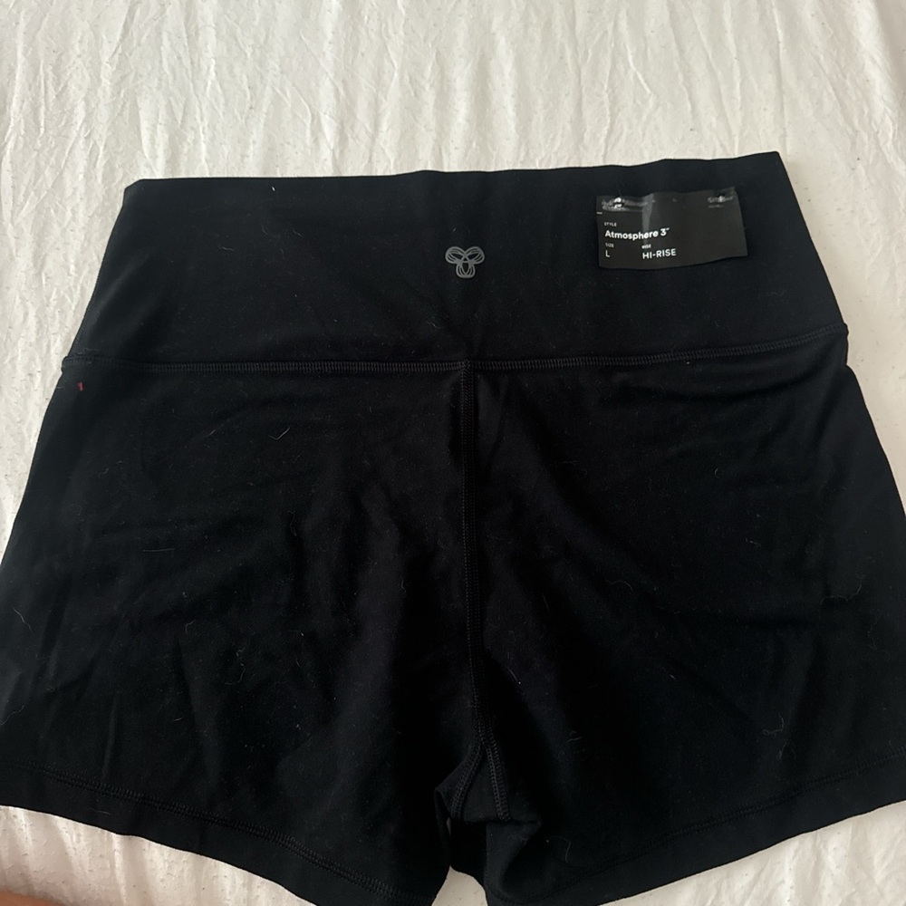 Atmosphere Black Athletic Shorts Smooth Fabric Tailored Design